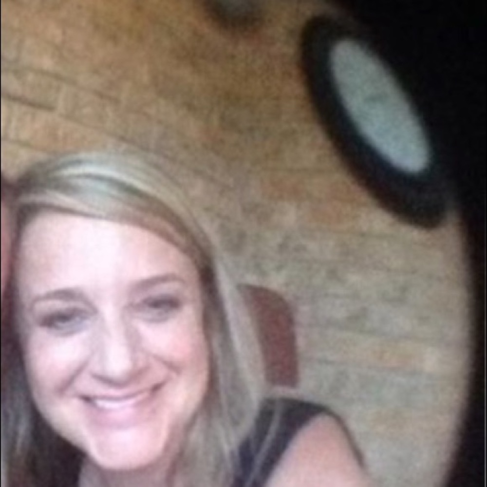 Meet your Posher, Kellie